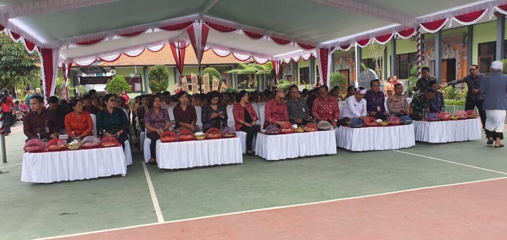 Kapolsek Kintamani Hadiri Puncak Kegiatan GEMARIKAN 2025 di SMP Negeri 6 Kintamani