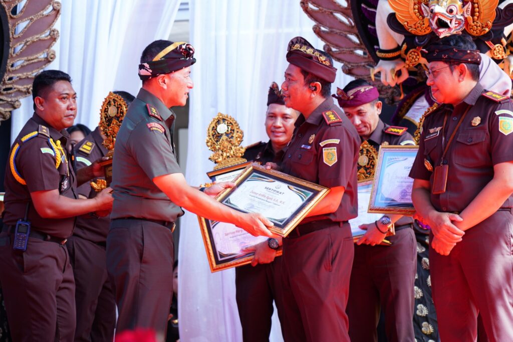 Pangdam IX/Udayana, Sinergi TNI dan Kejati Bali Resmikan Bale Kertha Adhyaksa
