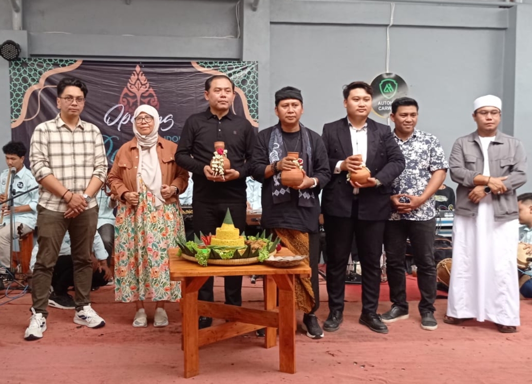 Launching Kafe Balandongan Tradisional Kopi Kekinian